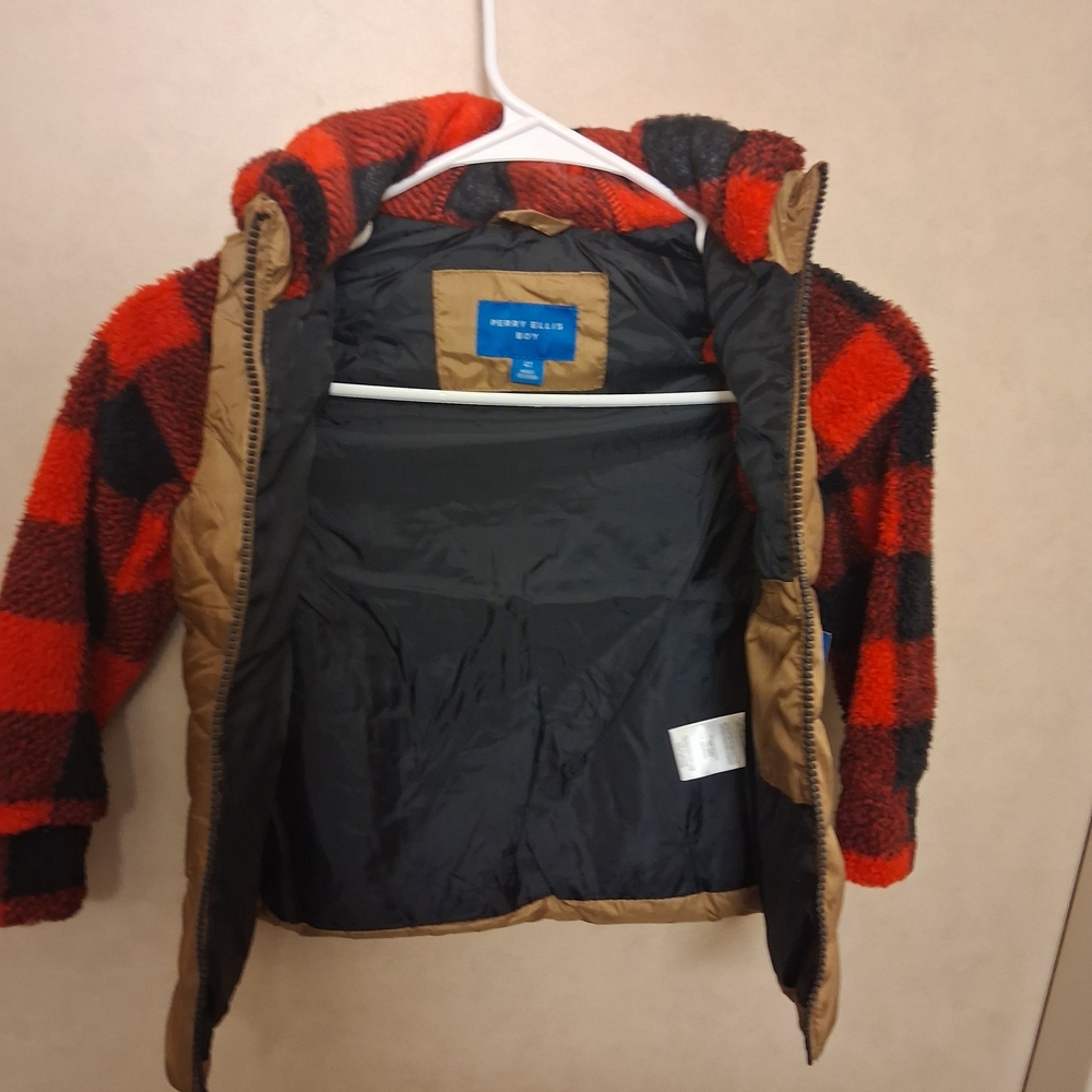 Perry Ellis Red and Brown Kids Puffer Jacket - Picture 5 of 7